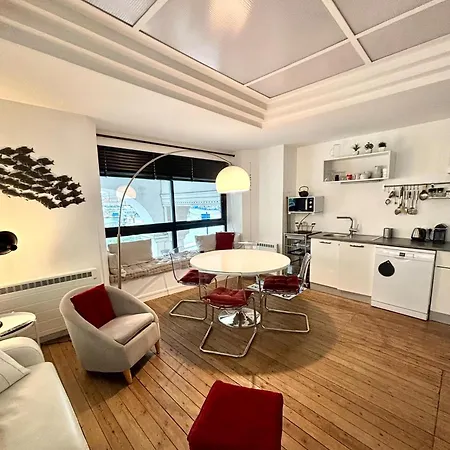 Vue Port 1 Er Etage Ascenseur Centre-ville Apartment *